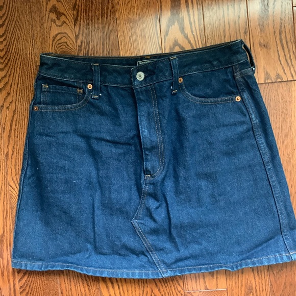 Abercrombie Women’s Denim Skirt/Size 29 - Picture 1 of 2